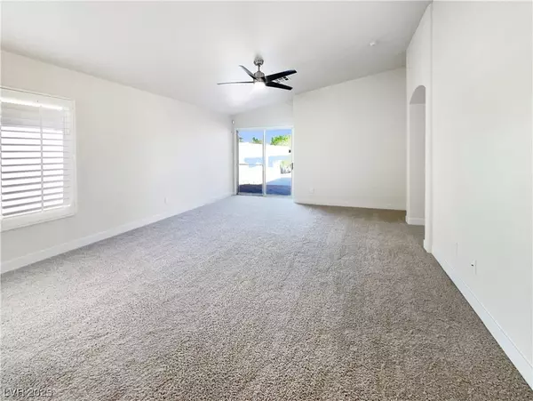 North Las Vegas, NV 89081,5224 Painted Pebble ST