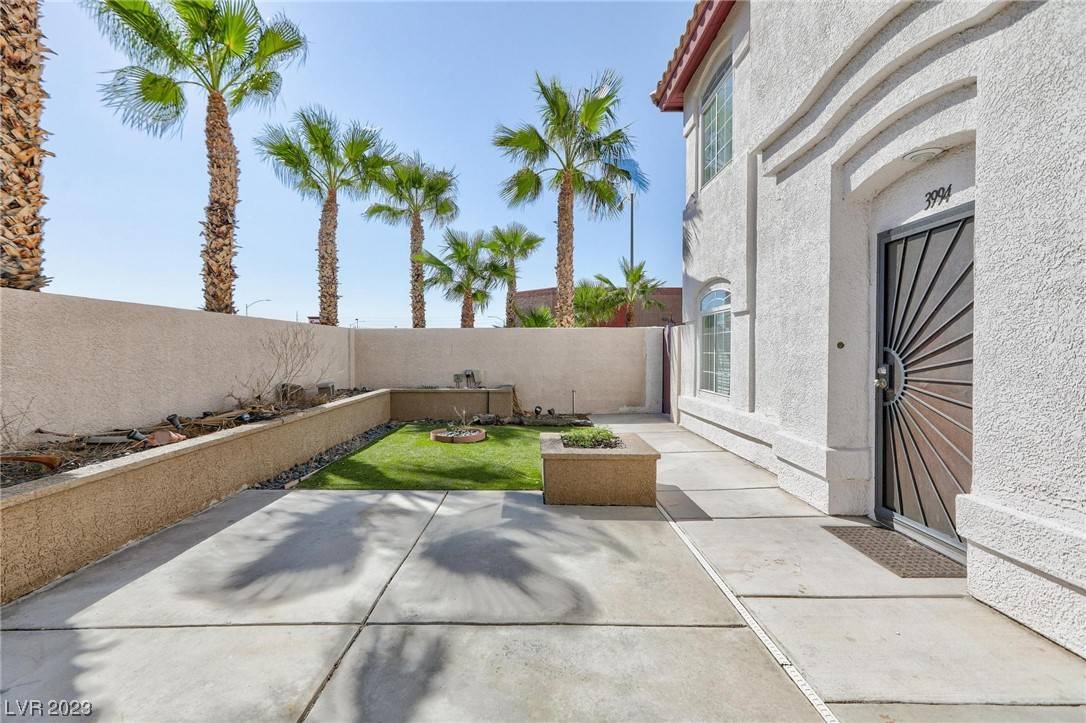 Las Vegas, NV 89147,3994 Starfield LN