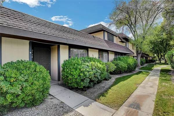 Las Vegas, NV 89103,6138 Meadowhaven LN