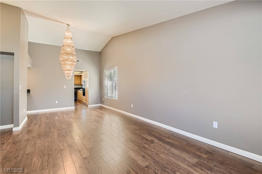 Las Vegas, NV 89145,616 Heartline DR