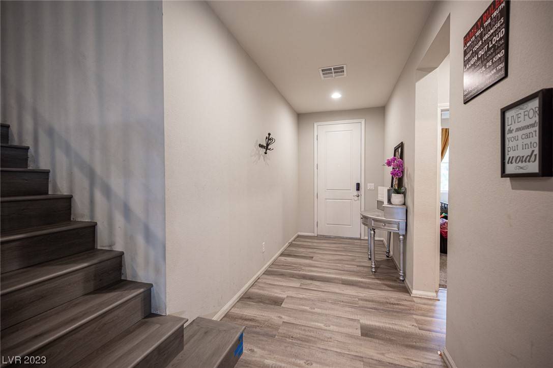 Las Vegas, NV 89149,10409 Mont Pourri CT