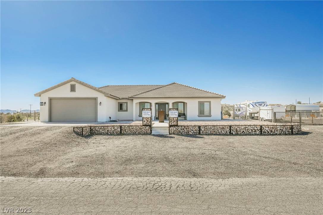 1085 E McKnight AVE, Moapa, NV 89025