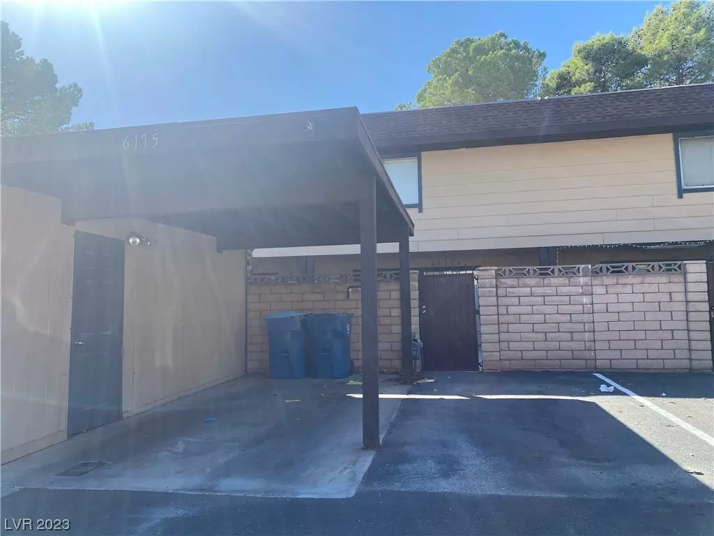 Las Vegas, NV 89103,6175 Meadowhaven LN