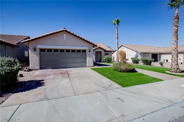 Henderson, NV 89015,785 Beach Park ST
