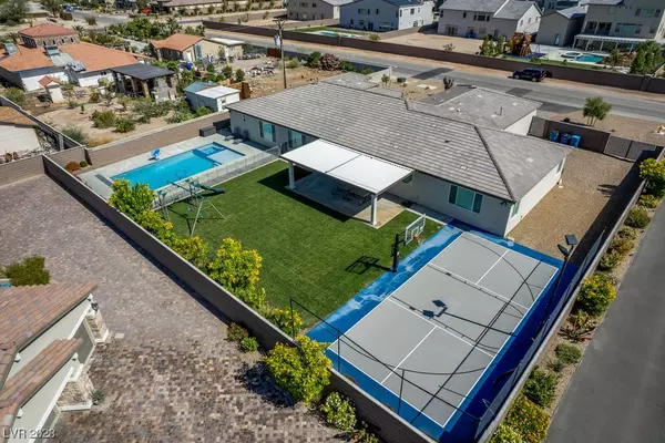 Las Vegas, NV 89113,8565 Jerlyn ST