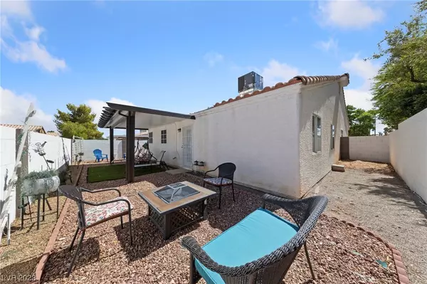 North Las Vegas, NV 89032,1416 Indian Hedge DR