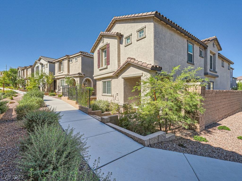 10572 Sariah Skye AVE, Las Vegas, NV 89166