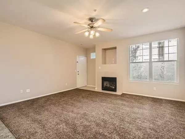 North Las Vegas, NV 89031,5855 Valley DR #1067