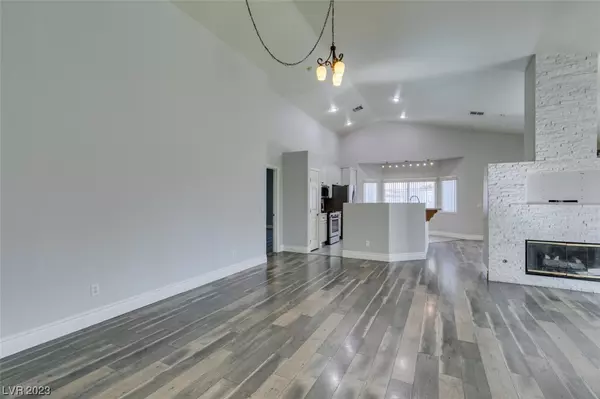 Henderson, NV 89011,1064 Wide Brim CT