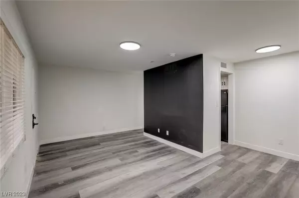 Las Vegas, NV 89102,1922 Fairfield AVE #102