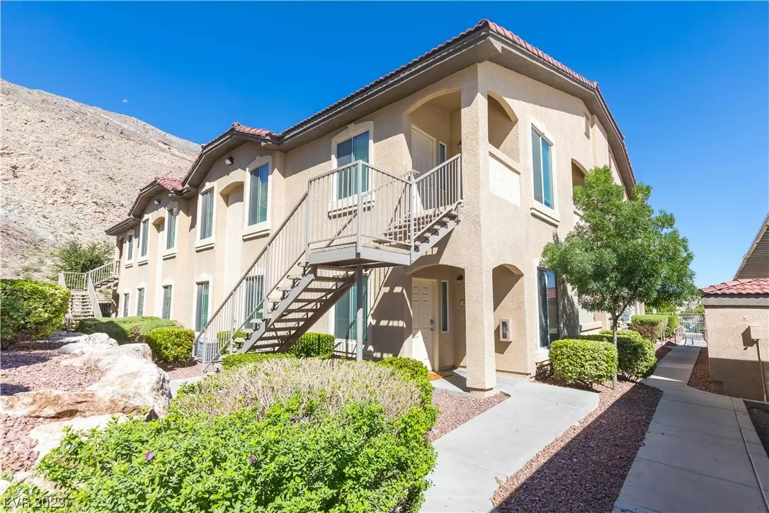 Las Vegas, NV 89129,3575 Cactus Shadow ST #103