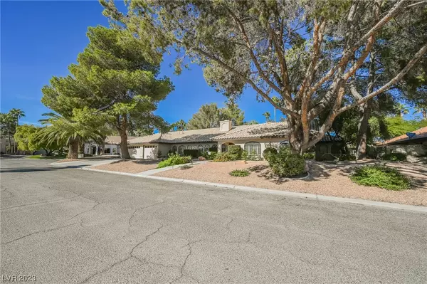 Las Vegas, NV 89117,7244 Latour CT