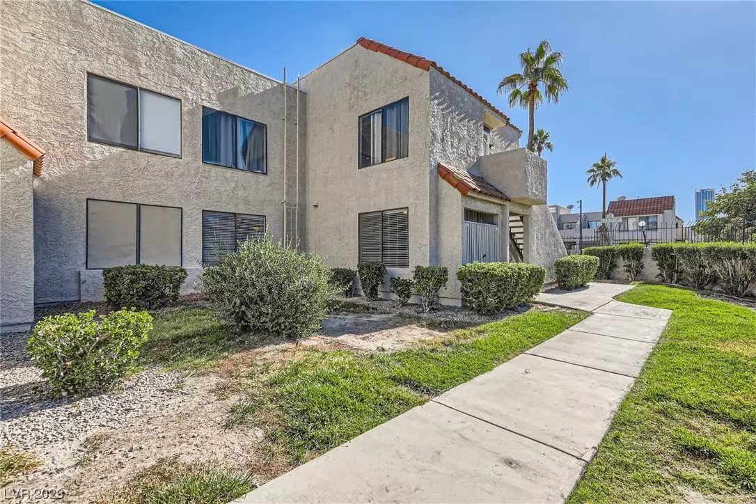 Las Vegas, NV 89103,4360 Sanderling CIR #59