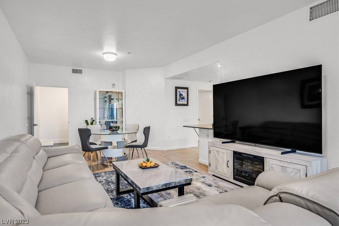 North Las Vegas, NV 89084,4630 Basilicata LN #104