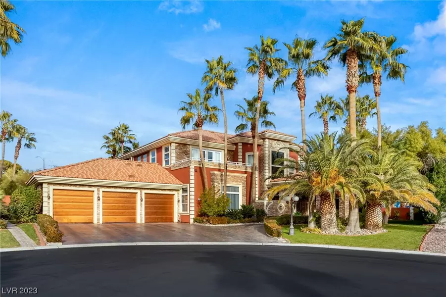 2200 PURPLE MAJESTY CT, Las Vegas, NV 89117