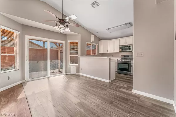 Las Vegas, NV 89145,8017 Mt Harris CT