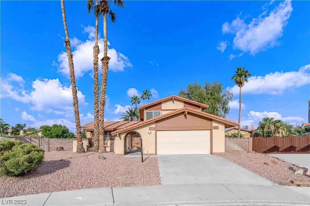 Las Vegas, NV 89121,3710 Nambe CT