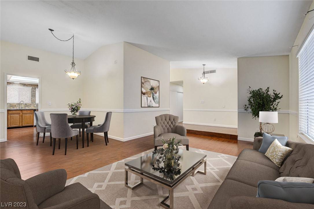 Henderson, NV 89002,725 Prospect AVE