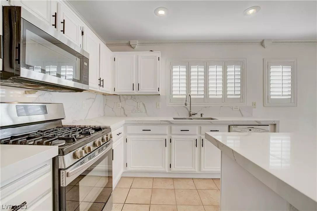 North Las Vegas, NV 89084,6643 Montezuma Castle LN