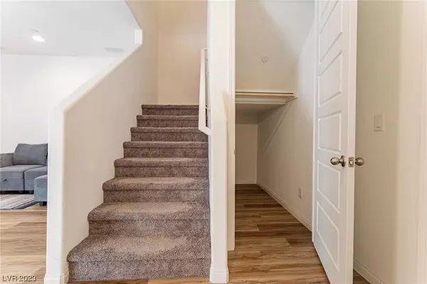 Henderson, NV 89015,748 N Water ST