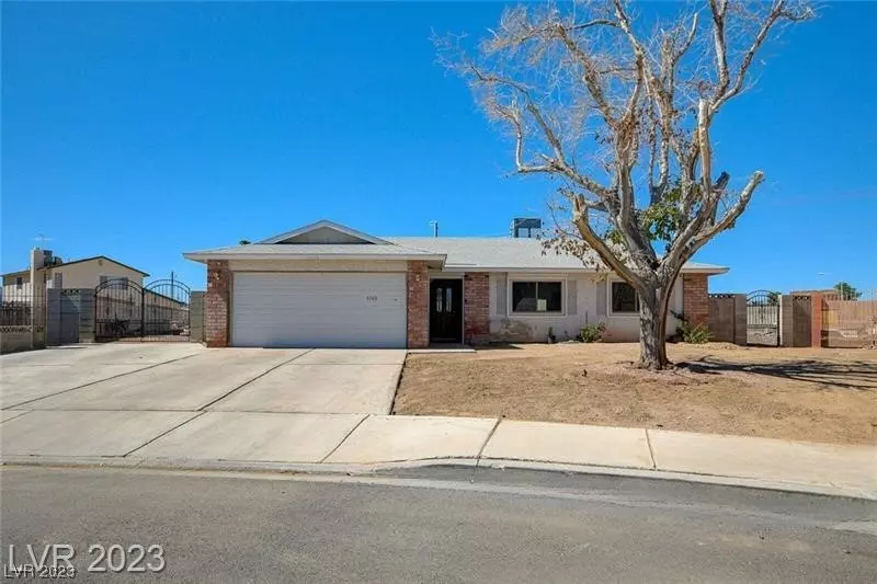 5740 Auckland DR, Las Vegas, NV 89110