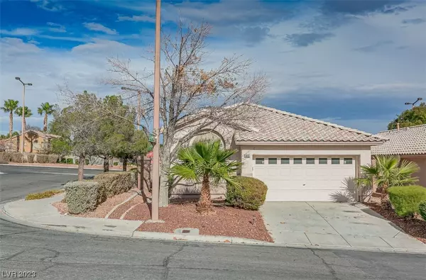 10516 Beachwalk PL, Las Vegas, NV 89144