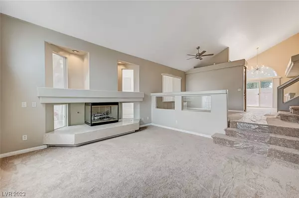 Las Vegas, NV 89139,7737 Tattersall Flag ST