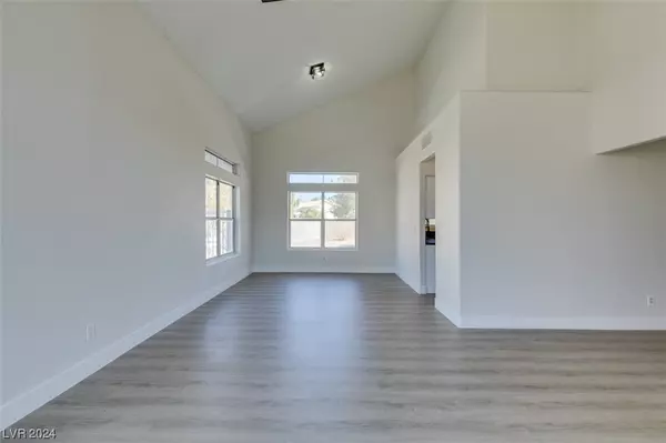 Henderson, NV 89074,1936 Altivo DR