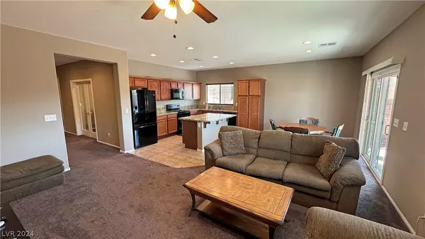 Pahrump, NV 89061,4372 S Jujube ST #1