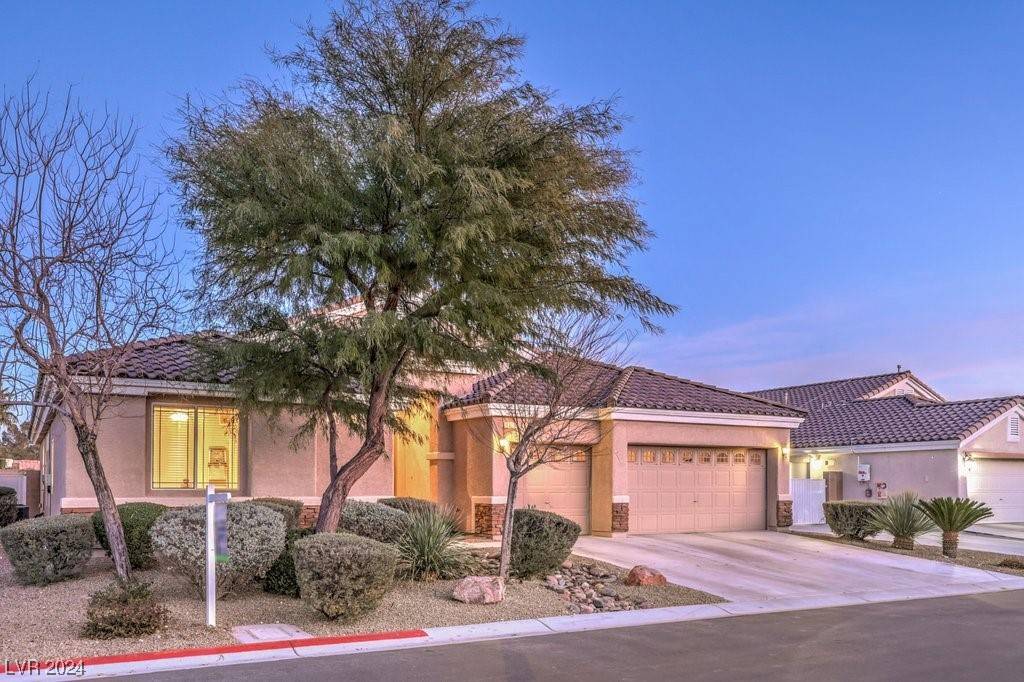5018 Mirage Garden ST, Las Vegas, NV 89130