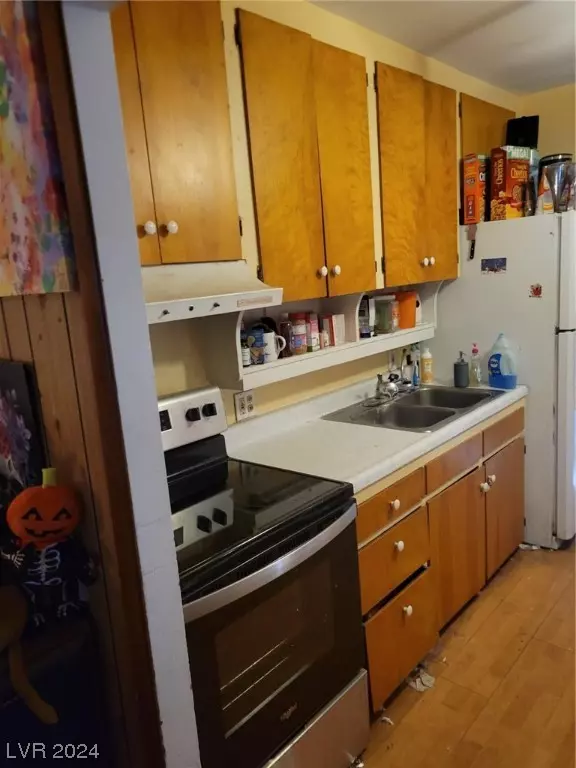 Henderson, NV 89015,107 Magnesium ST