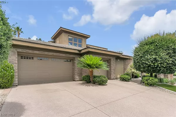 10016 Hidden Knoll CT, Las Vegas, NV 89117