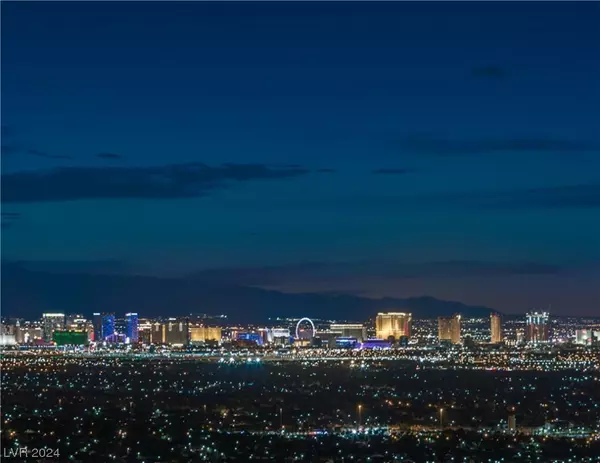 637 Majestic Rim DR, Henderson, NV 89012
