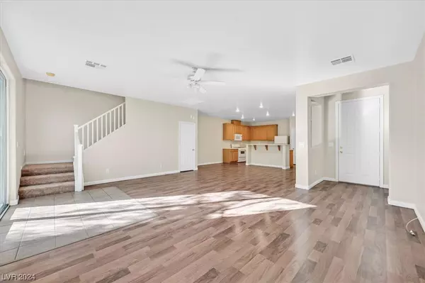 Las Vegas, NV 89118,6250 W Arby AVE #105