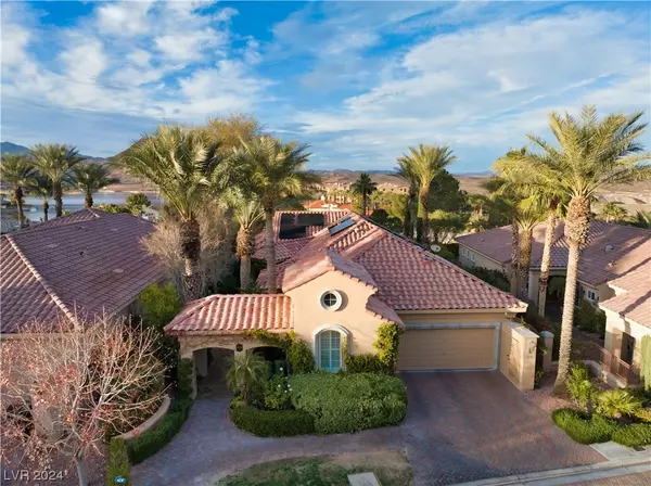 48 Via Paradiso ST, Henderson, NV 89011