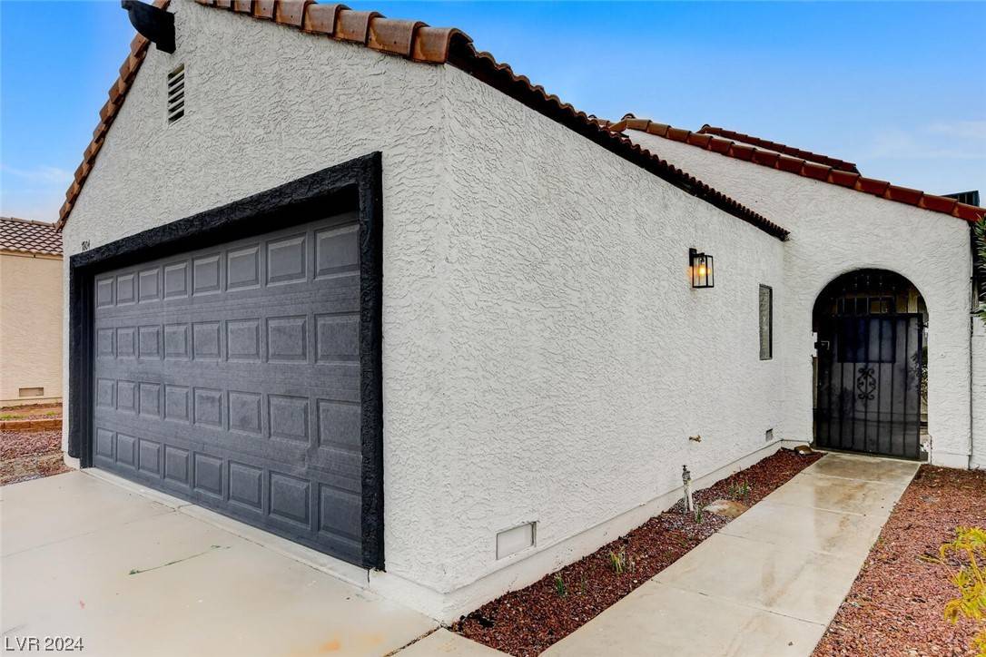 7804 Sparkle AVE, Las Vegas, NV 89145