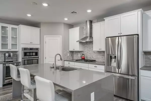 Las Vegas, NV 89138,905 Cherry Glen PL