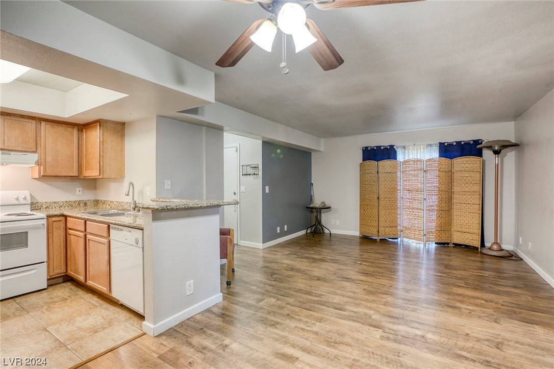 1455 E Katie AVE #C14, Las Vegas, NV 89119