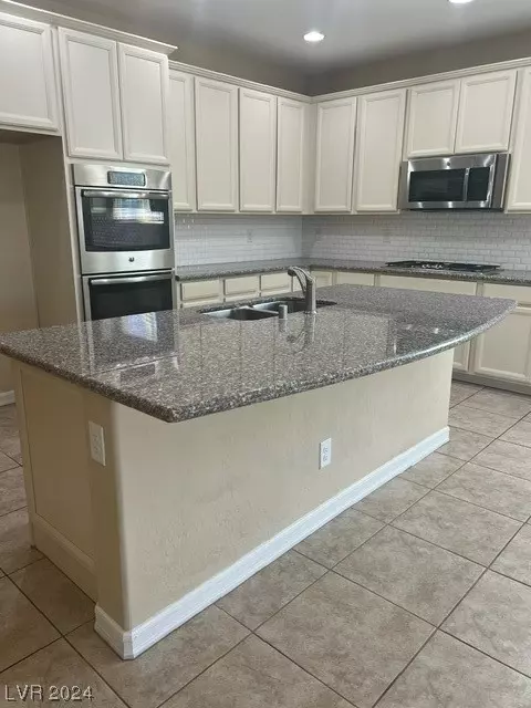 North Las Vegas, NV 89031,6149 Turaco ST