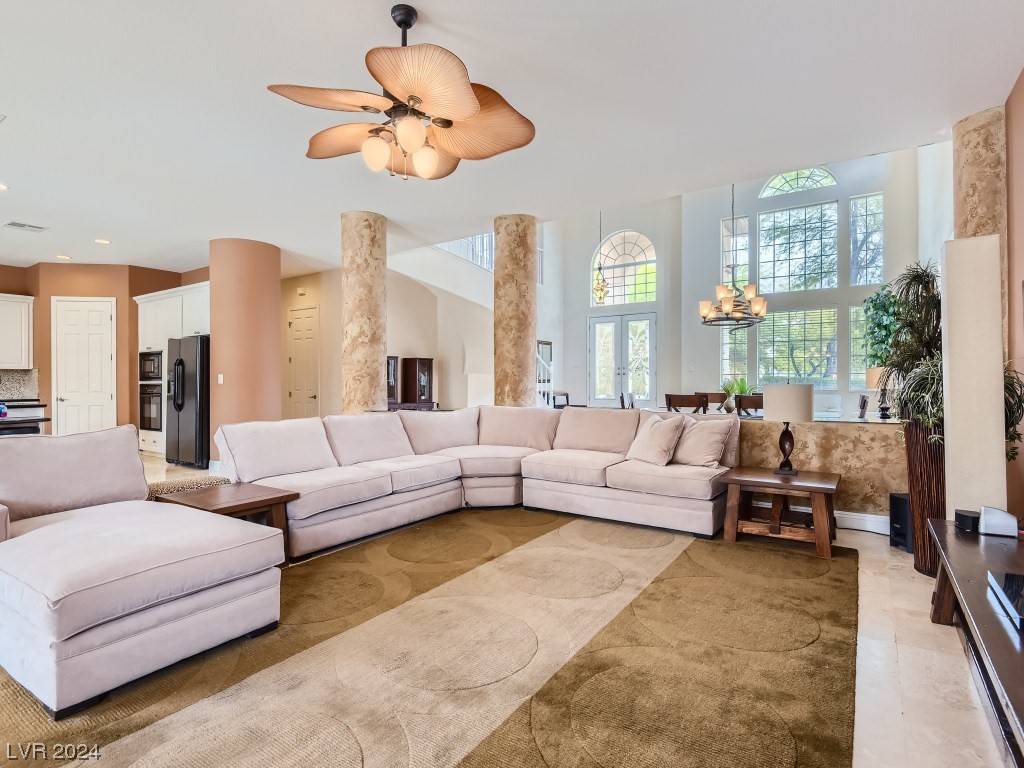 Las Vegas, NV 89141,5271 Villa Vecchio CT