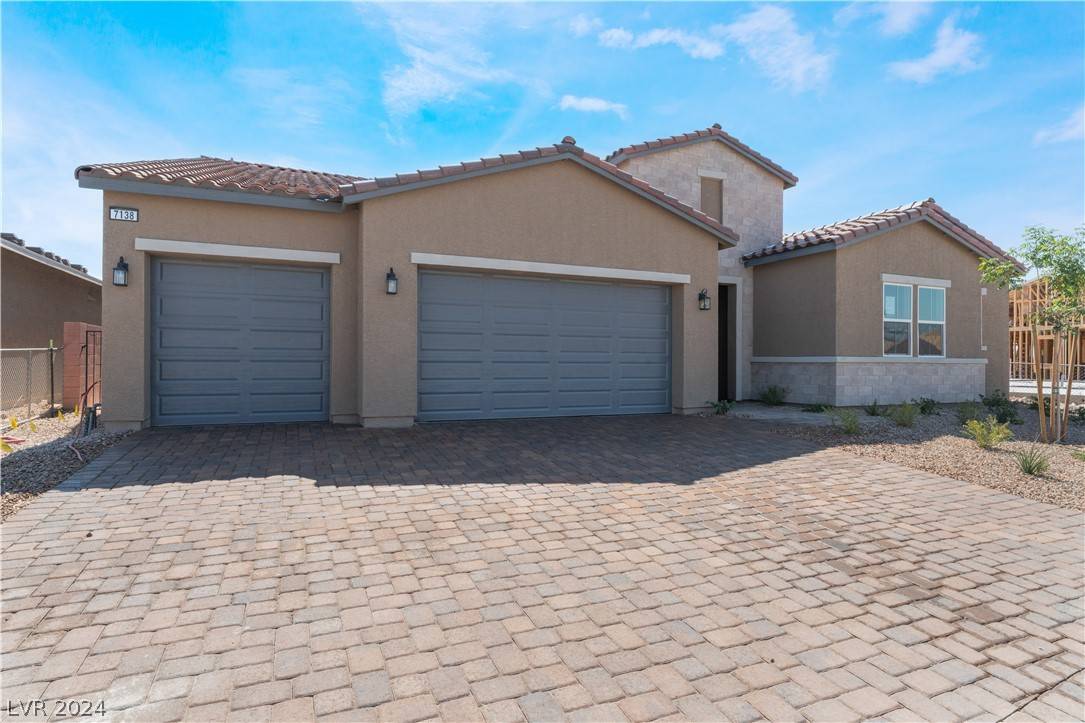 Las Vegas, NV 89131,7138 Silver Palace St