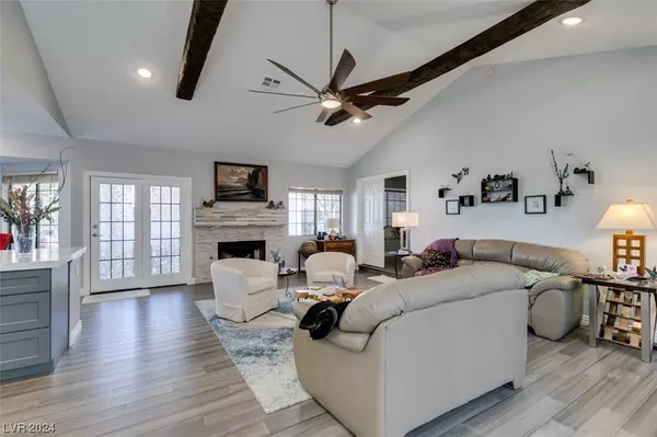 Henderson, NV 89074,250 Garfield DR