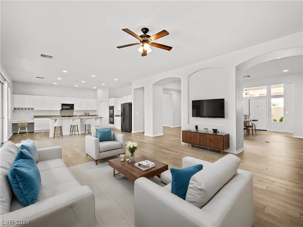 1717 Silent Sunset AVE, North Las Vegas, NV 89084