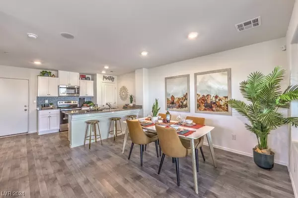 Henderson, NV 89011,354 Summer Sparrow AVE #Lot 435