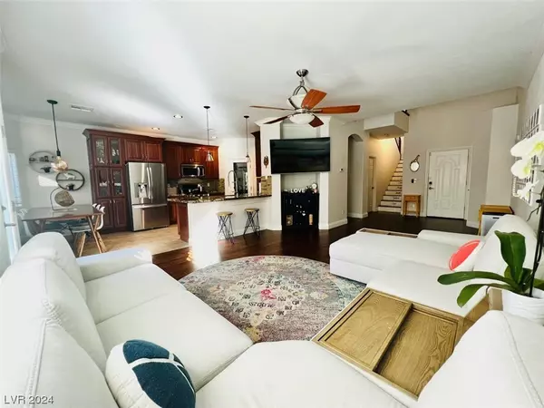 Las Vegas, NV 89178,9343 Sconset Cove CT