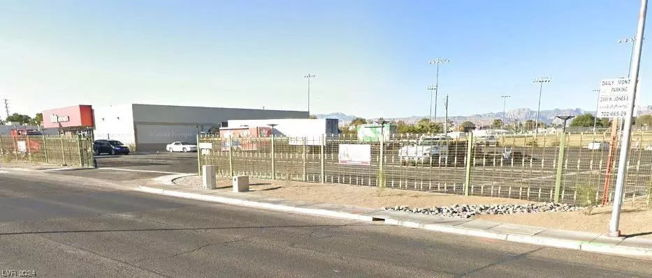 Las Vegas, NV 89108,2499 N Jones BLVD
