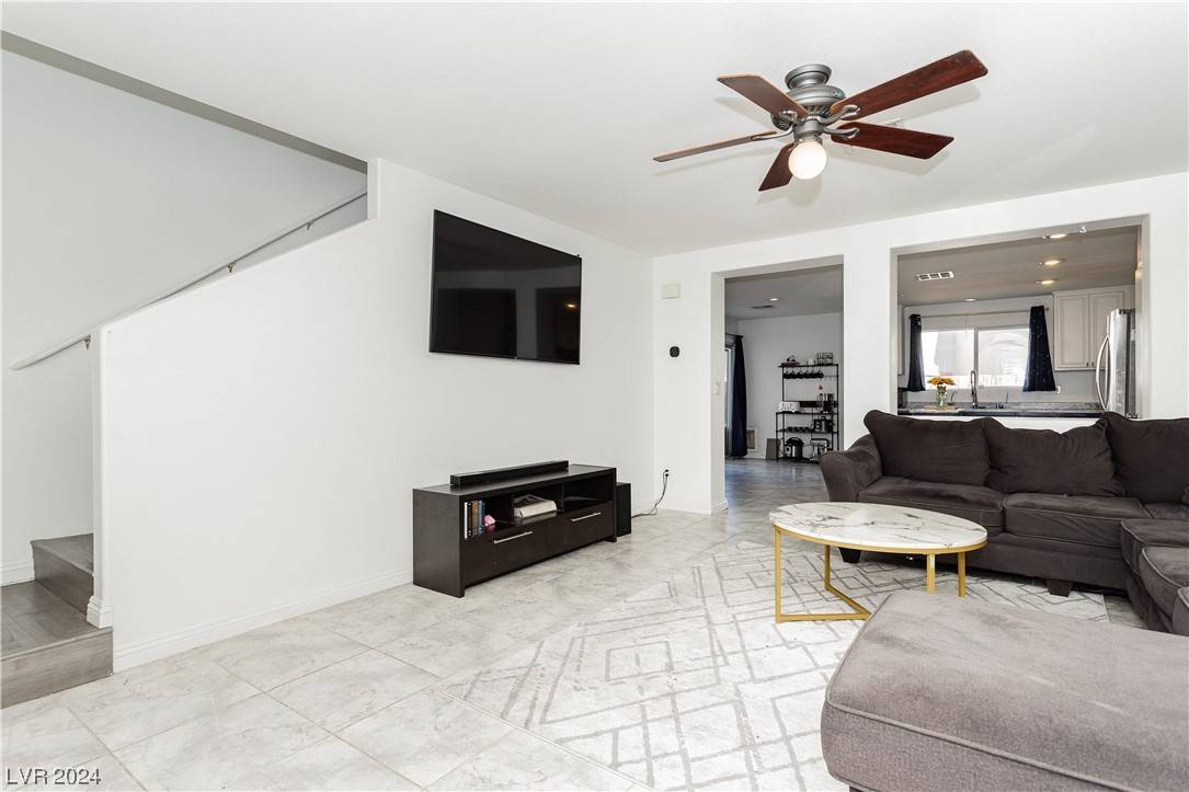Las Vegas, NV 89122,5642 Bolton Valley DR