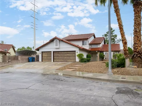 Las Vegas, NV 89117,1517 Kirby DR