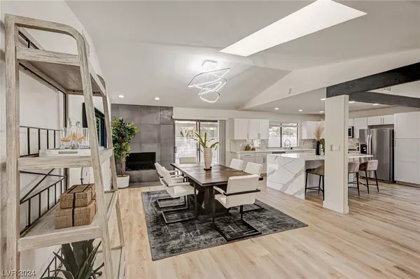 Las Vegas, NV 89146,6475 Scotch Pine CIR