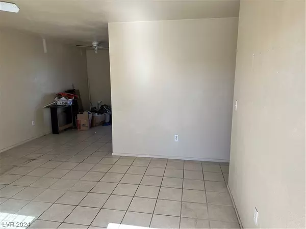 North Las Vegas, NV 89030,308 Rossmoyne AVE